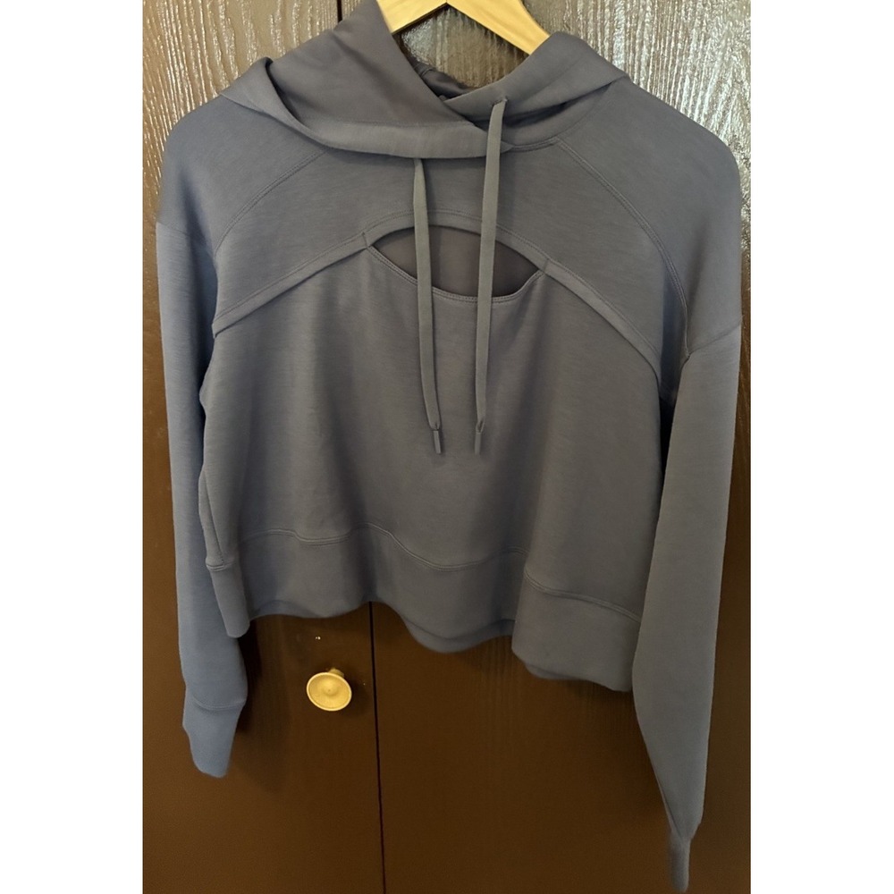 90 Degrees by Reflex Soft Scuba Pullover Cropped w/front cut-out Lt Purple SMALL